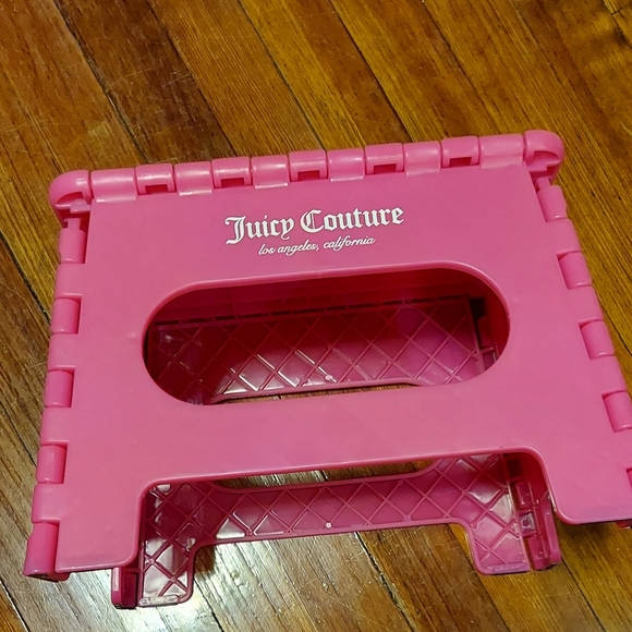 Juicy Couture Step Stool-Pink - Picture 2 of 3